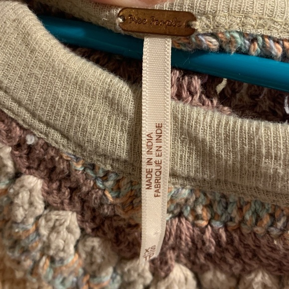 Free People Spring Bound 3/4 Sleeve Top - Picture 10 of 11